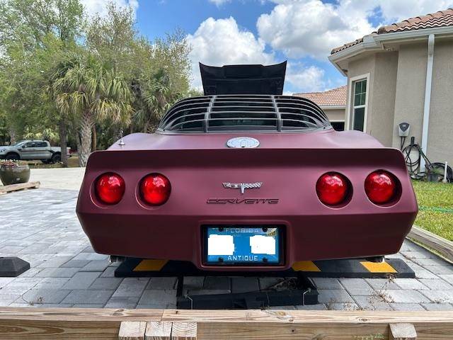 Chevrolet-corvette-1980-custom-6