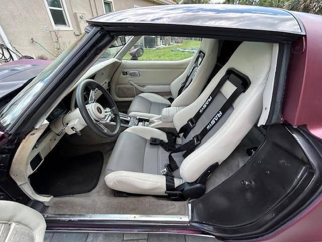 Chevrolet-corvette-1980-custom-7