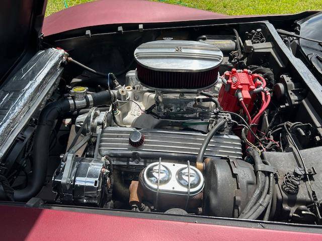 Chevrolet-corvette-1980-custom-9