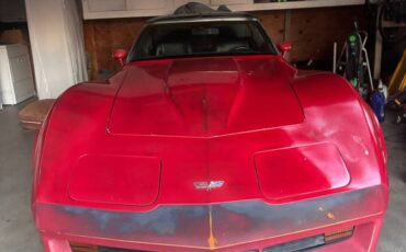 Chevrolet-corvette-1982-2