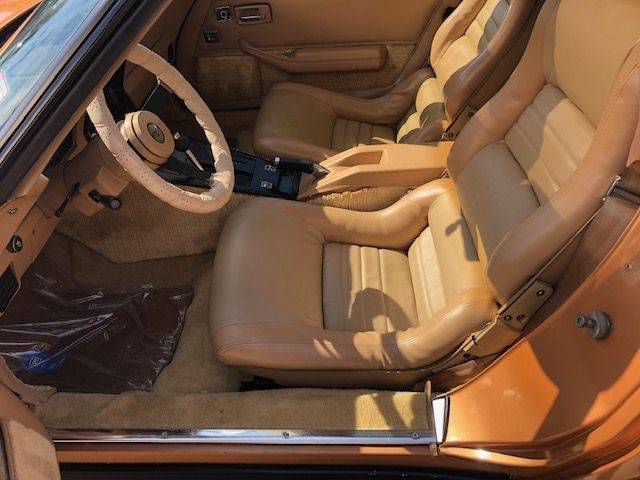 Chevrolet-corvette-1982-custom-10