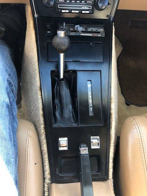 Chevrolet-corvette-1982-custom-14