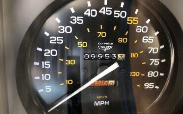 Chevrolet-corvette-1982-custom-15