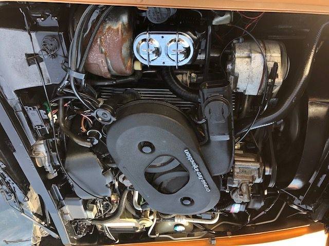 Chevrolet-corvette-1982-custom-17