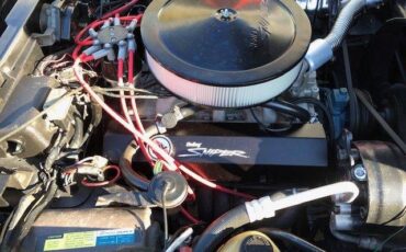 Chevrolet-corvette-1982-custom-17