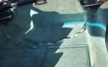 Chevrolet-corvette-1982-custom-19