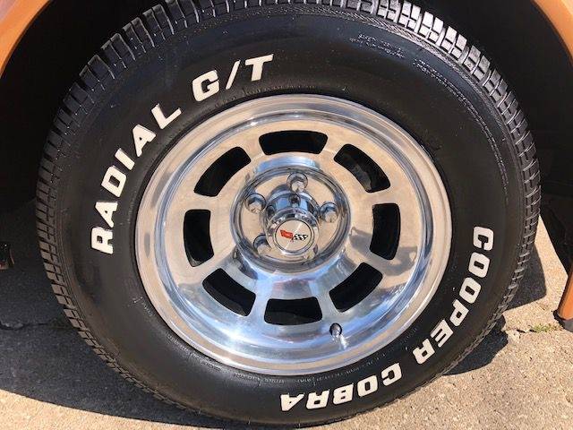 Chevrolet-corvette-1982-custom-4