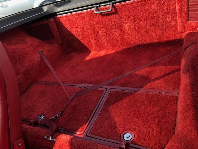 Chevrolet-corvette-1982-custom-9