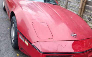 Chevrolet-corvette-1984-red-1