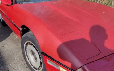 Chevrolet-corvette-1984-red-2