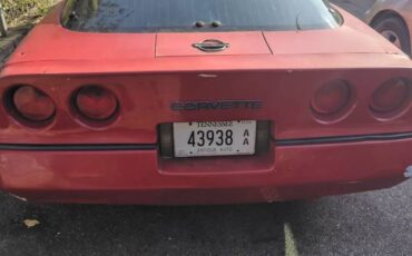 Chevrolet-corvette-1984-red-4