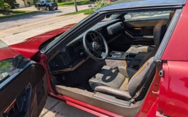 Chevrolet-corvette-1987-6