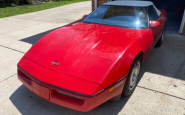 Chevrolet-corvette-1987-red-1