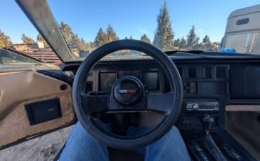 Chevrolet-corvette-1987-red-10