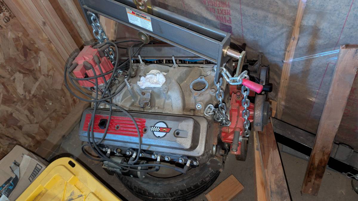 Chevrolet-corvette-1987-red-13