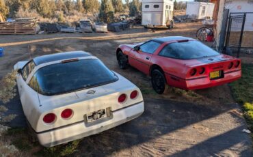 Chevrolet-corvette-1987-red-2