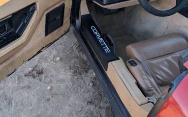 Chevrolet-corvette-1987-red-4