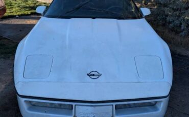 Chevrolet-corvette-1987-red-6