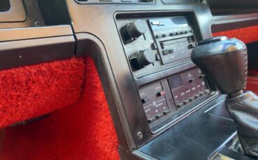 Chevrolet-corvette-1987-red-7