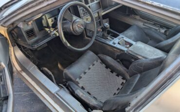 Chevrolet-corvette-1987-red-7