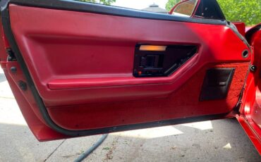 Chevrolet-corvette-1987-red-9