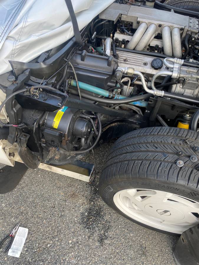 Chevrolet-corvette-1988-white-14