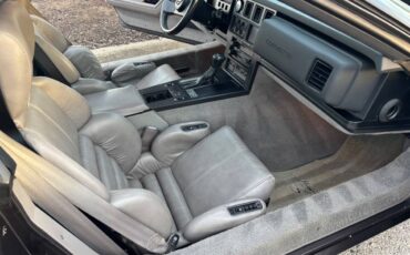 Chevrolet-corvette-1989-grey-2