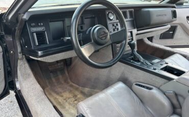 Chevrolet-corvette-1989-grey-3