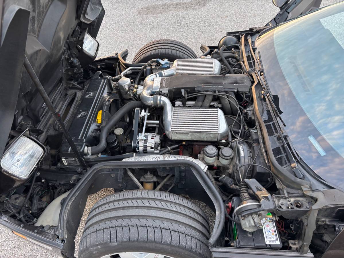 Chevrolet-corvette-1989-grey-4