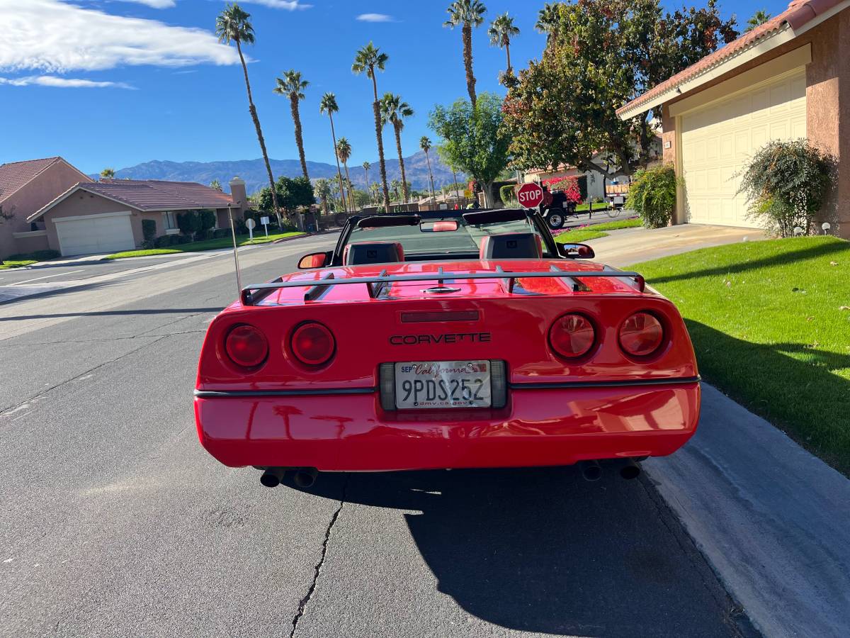 Chevrolet-corvette-1989-red-1