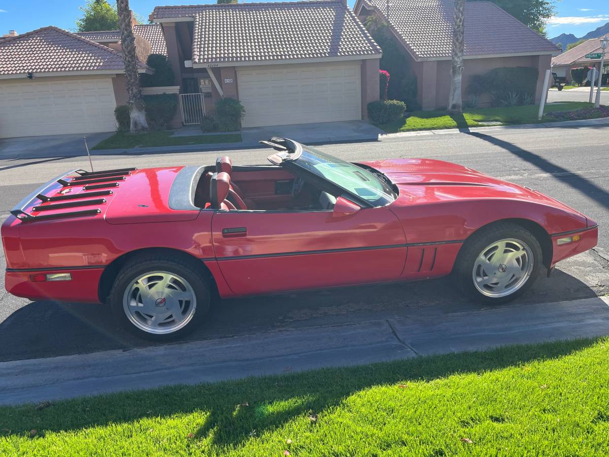 Chevrolet-corvette-1989-red-2
