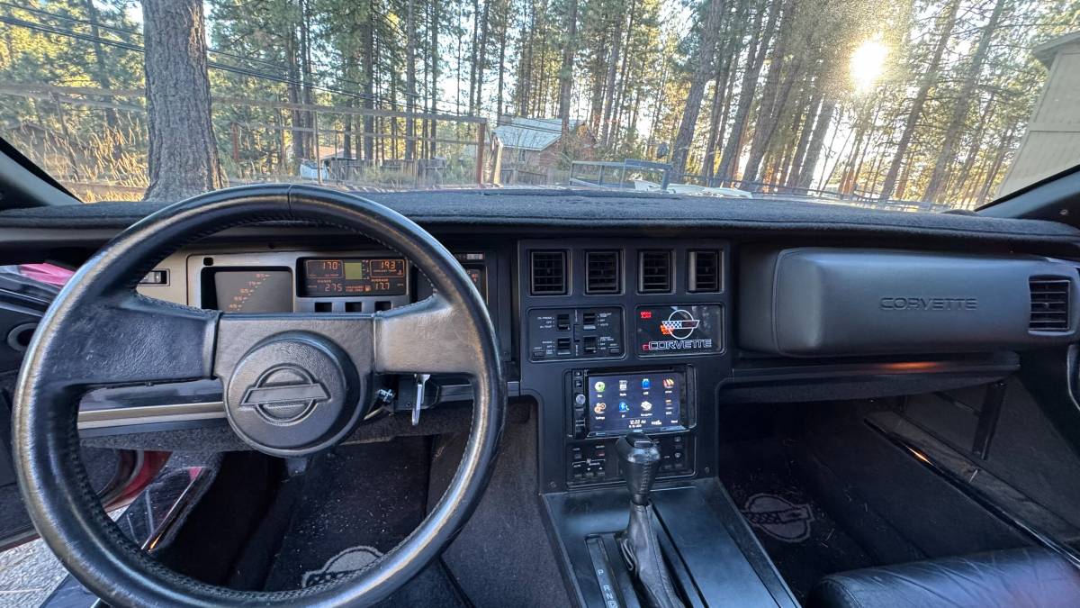 Chevrolet-corvette-1989-red-6