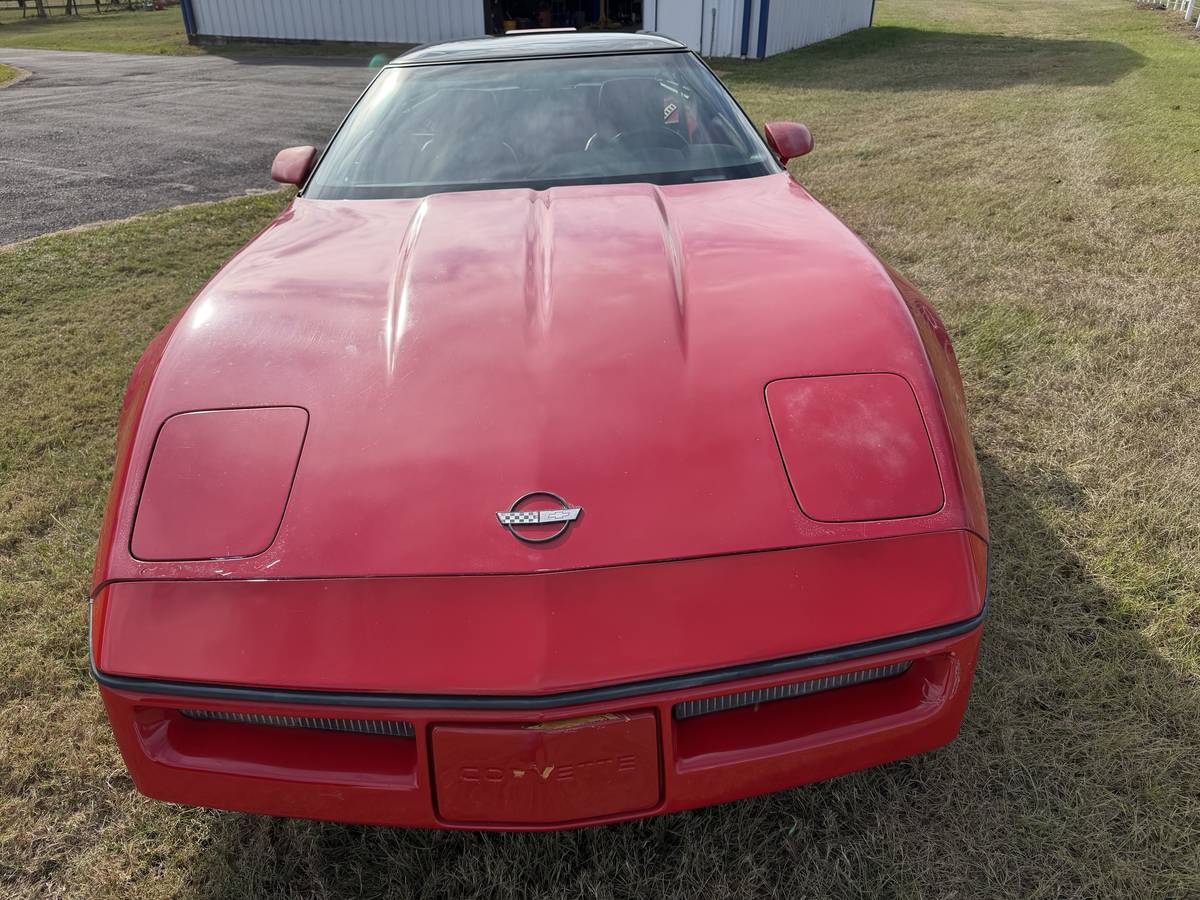Chevrolet-corvette-1990-red-1