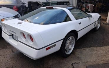 Chevrolet-corvette-1990-white-4