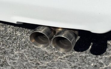 Chevrolet-corvette-1990-white-9