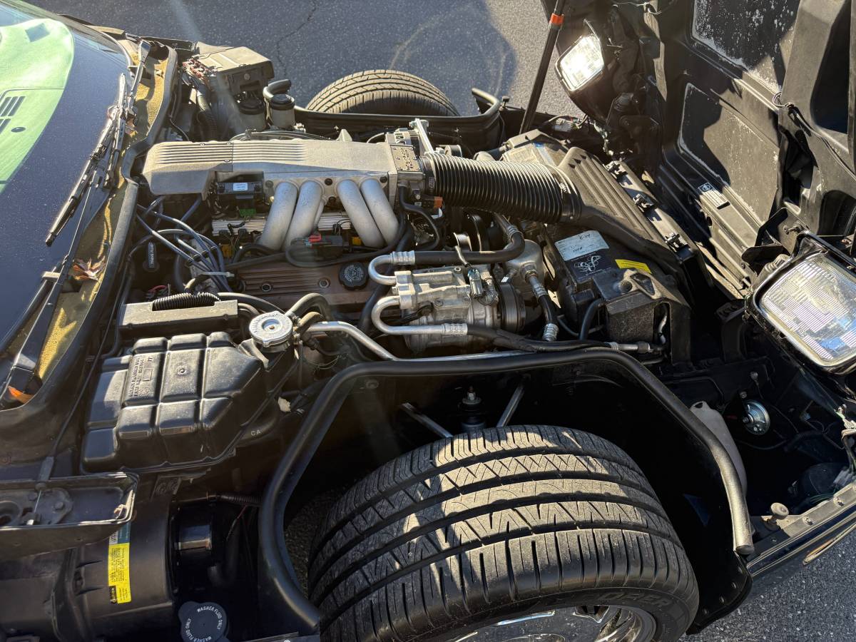 Chevrolet-corvette-1991-black-17