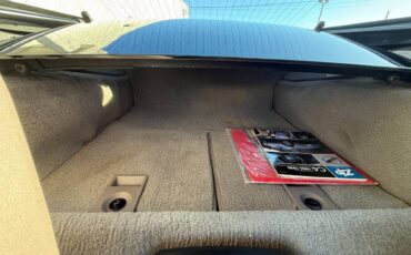 Chevrolet-corvette-1991-black-18