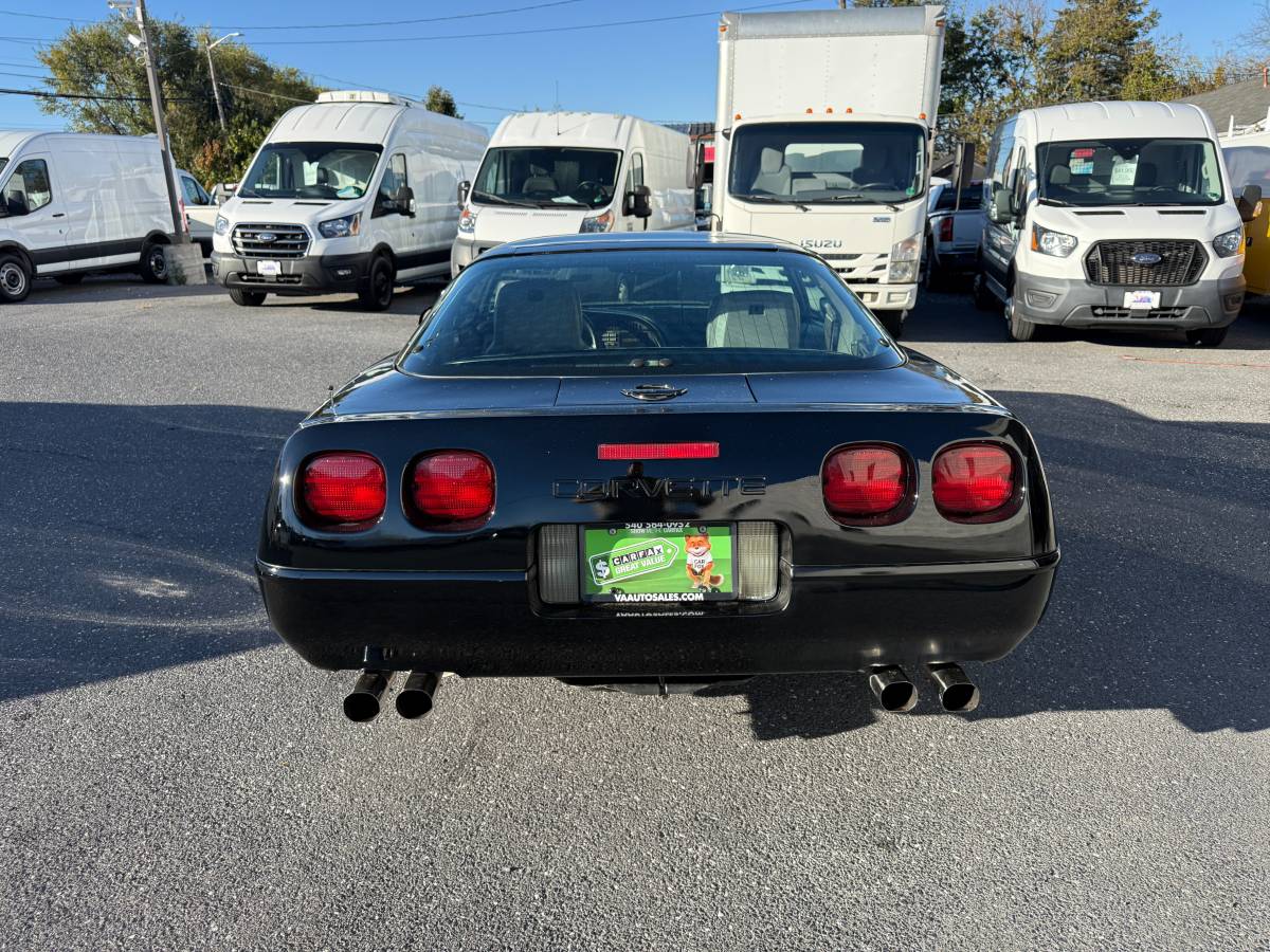 Chevrolet-corvette-1991-black-7