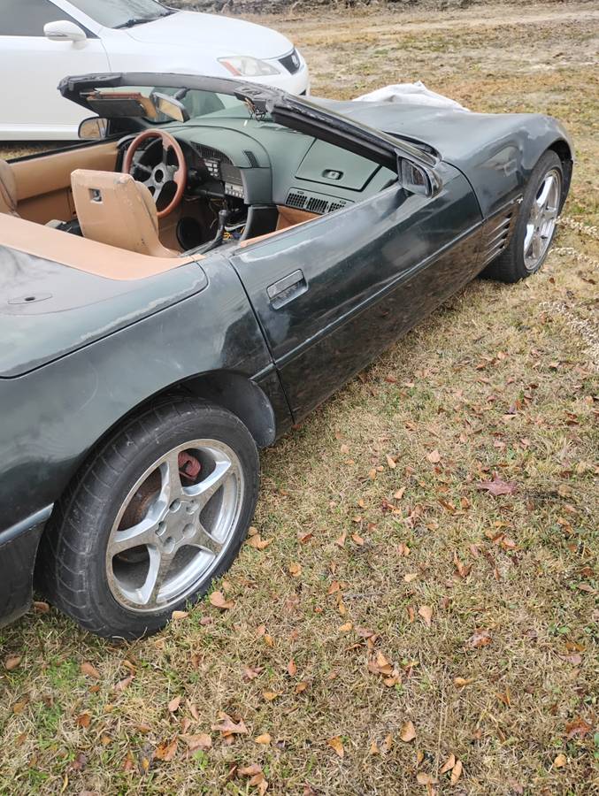 Chevrolet-corvette-1991-green-1