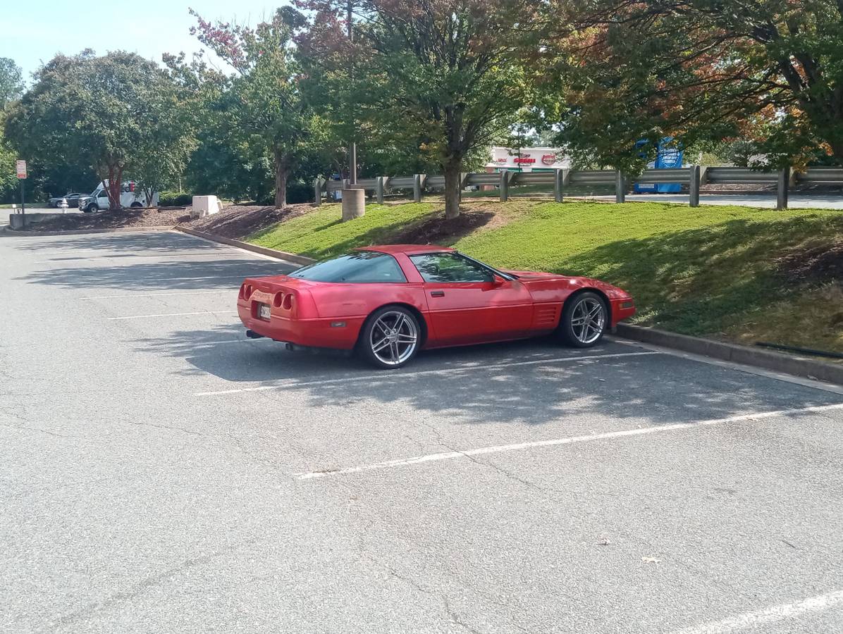 Chevrolet-corvette-1991-red-7