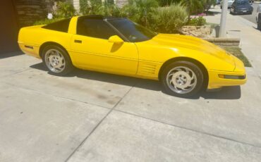 Chevrolet-corvette-1991-yellow-4