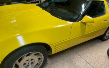 Chevrolet-corvette-1991-yellow-6
