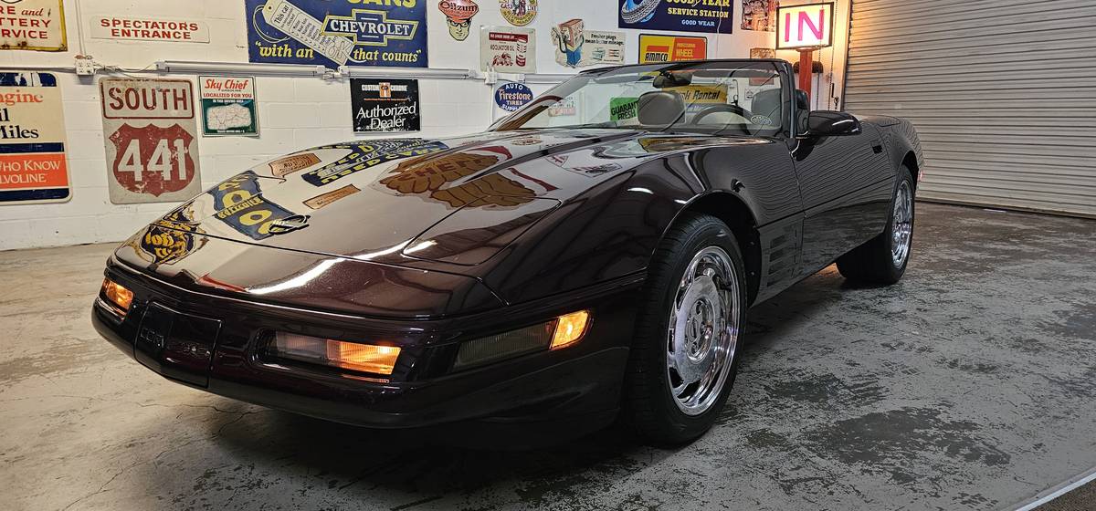 Chevrolet-corvette-1992-10