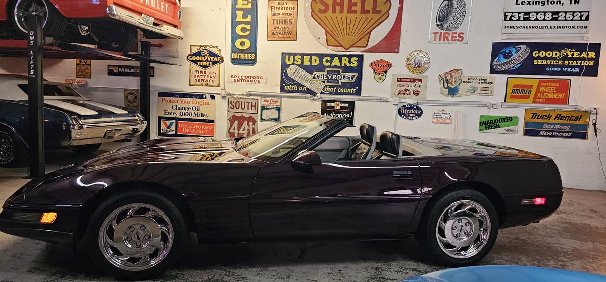 Chevrolet-corvette-1992-11
