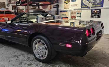 Chevrolet-corvette-1992-12