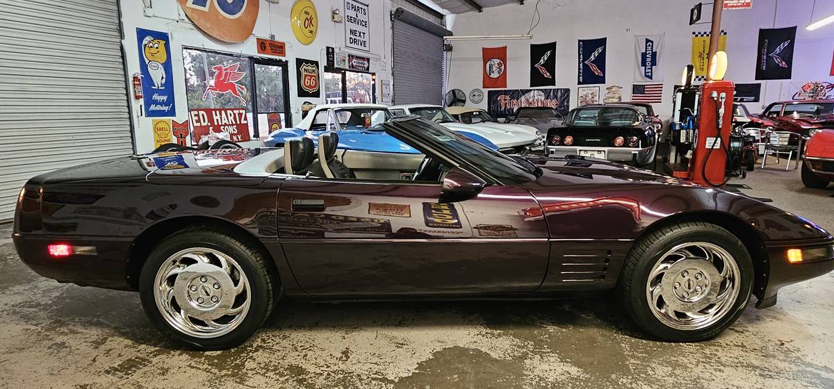 Chevrolet-corvette-1992-14