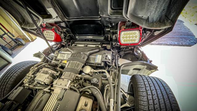 Chevrolet-corvette-1992-22