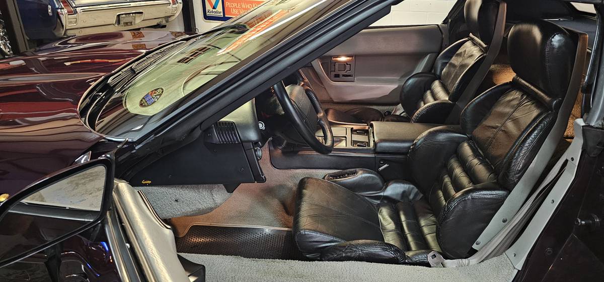 Chevrolet-corvette-1992-3