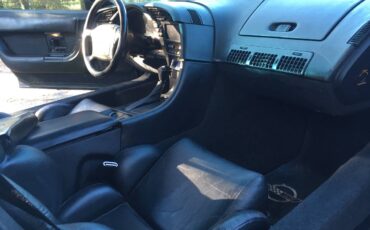 Chevrolet-corvette-1993-black-10