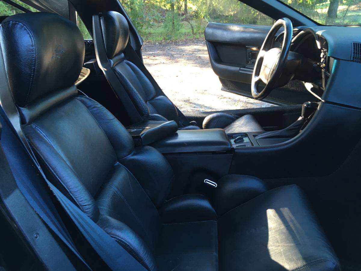 Chevrolet-corvette-1993-black-10